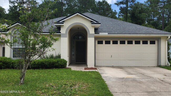 Primary Photo - 256 Southlake Dr