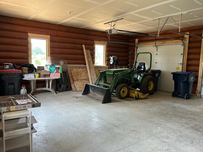 Building Photo - Rent To Own