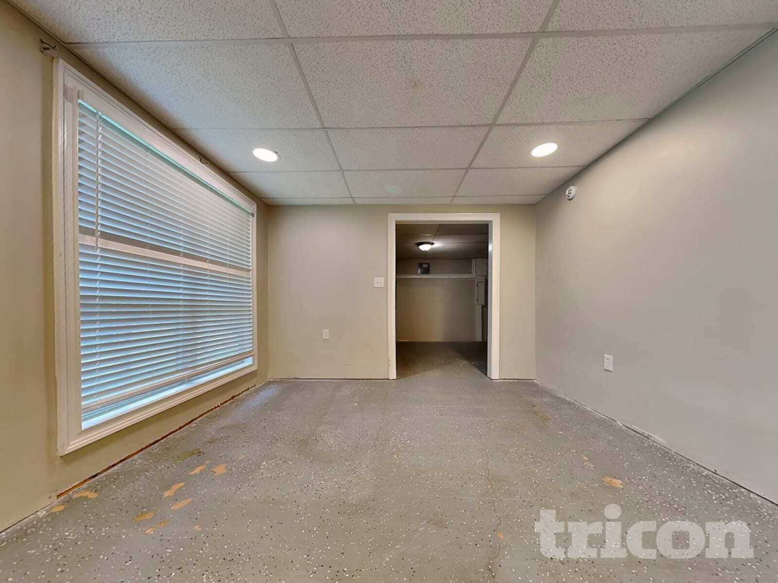 Building Photo - 4050 Monarch Dr