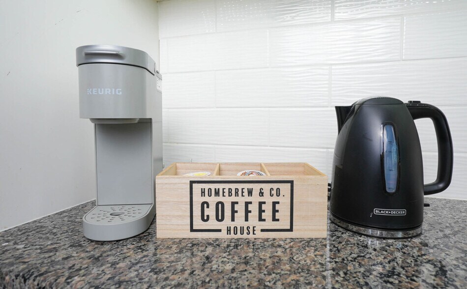 Building Photo - 10315 Rougemont Ln