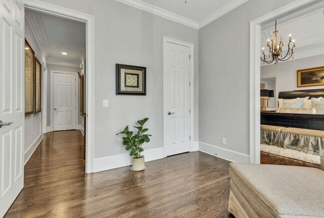 Building Photo - Fully Furnished 4 Bedroom, 3.5 Bath w/ 3 Car Garage and Unfinished Basement in Governors Club