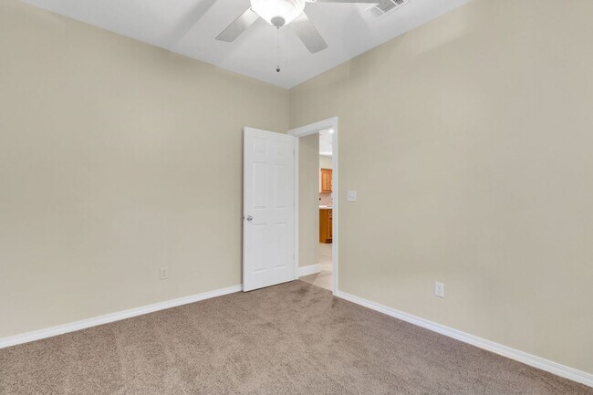 Building Photo - Available October 10th!- Bluewater Bay Bea...