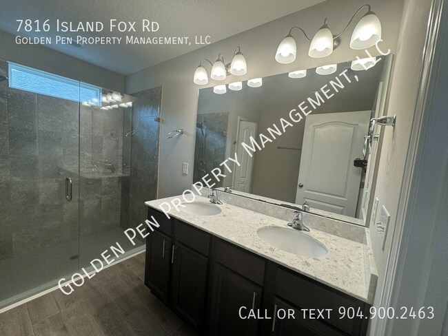Building Photo - 7816 Island Fox Rd