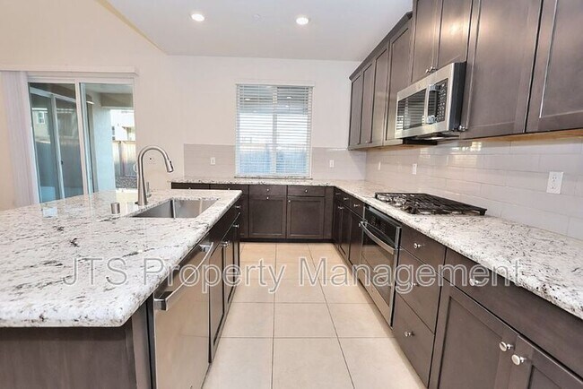 Building Photo - 3606 Nuestra Ave