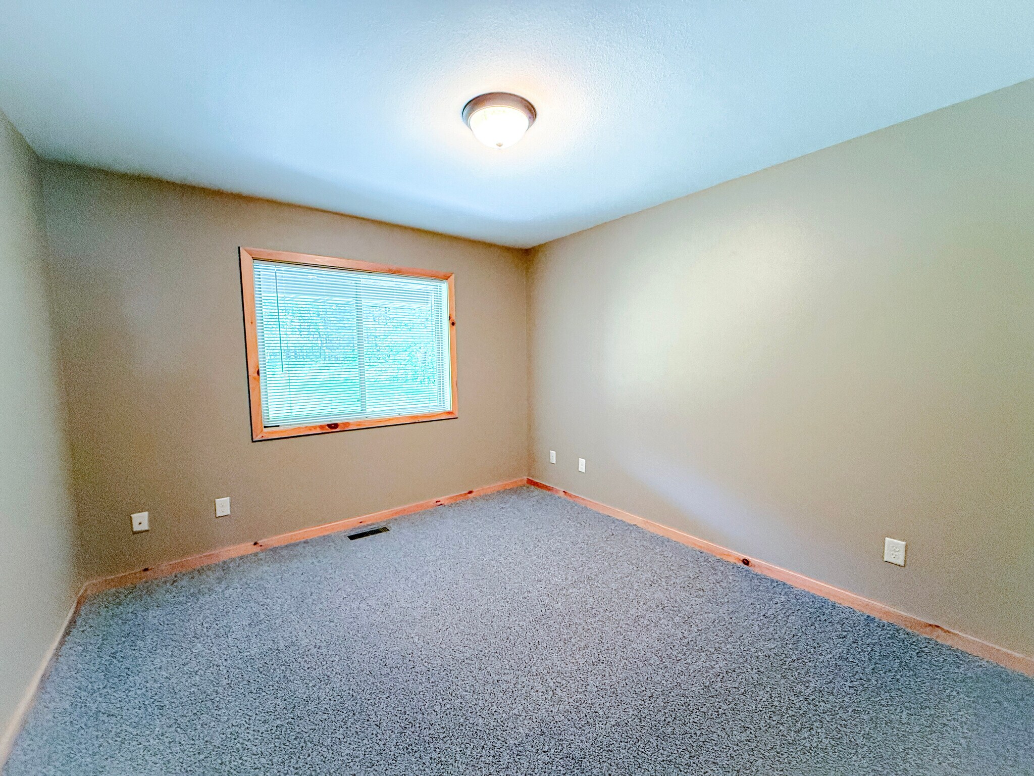 Building Photo - N7768 567th St