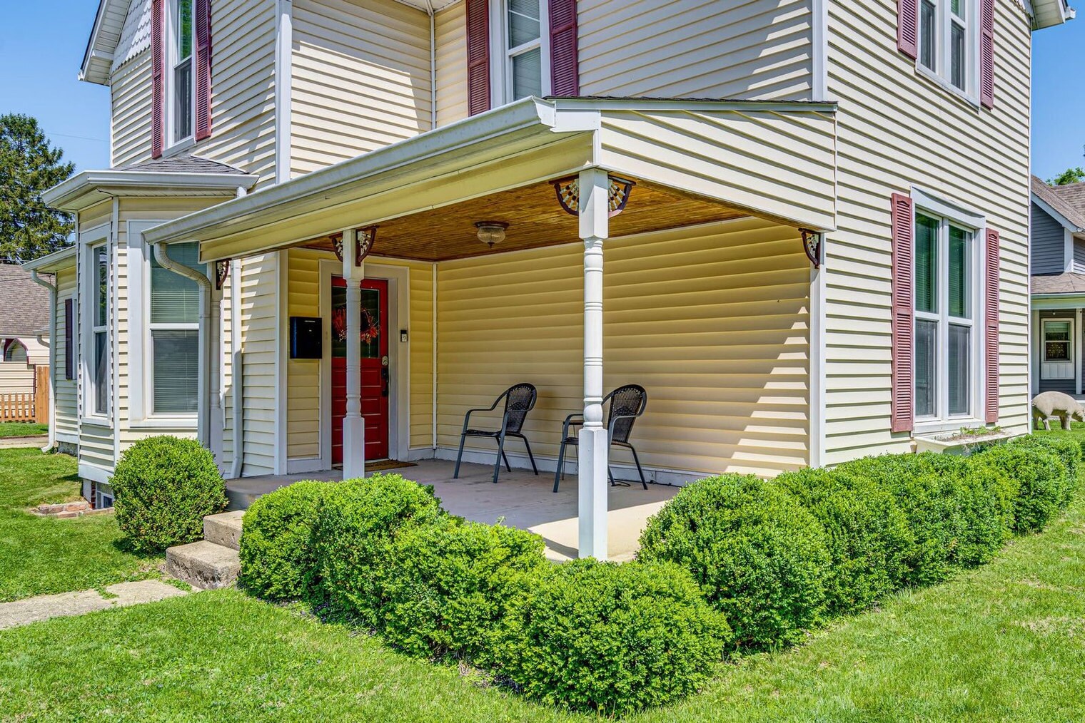 Building Photo - 1448 Maple Ave