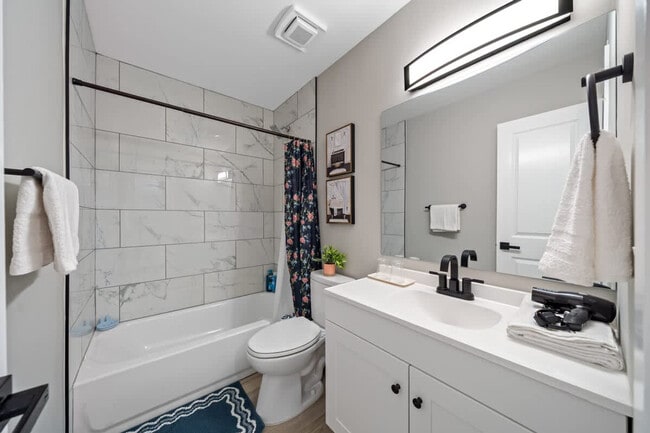 Building Photo - 9827 San Diego St