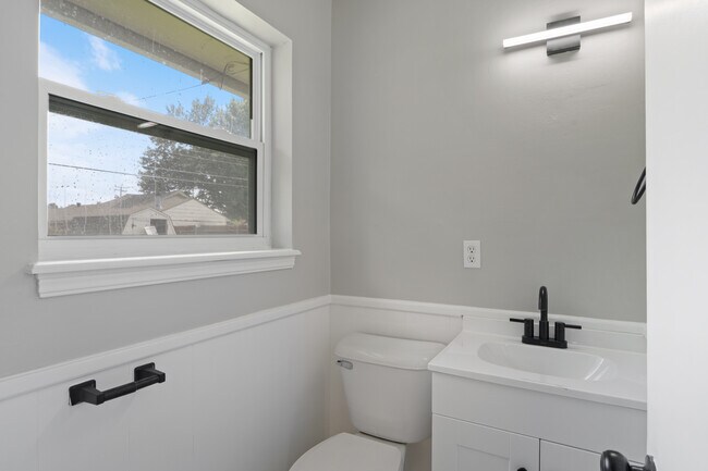 Building Photo - 4236 NW 53rd St