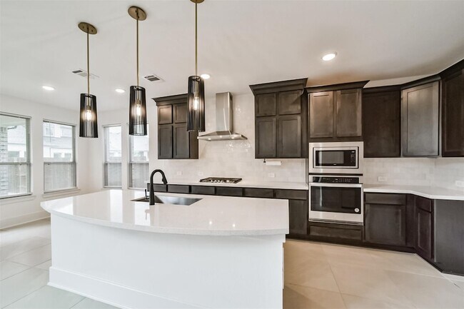 Building Photo - 17794 Misty Brk Ln