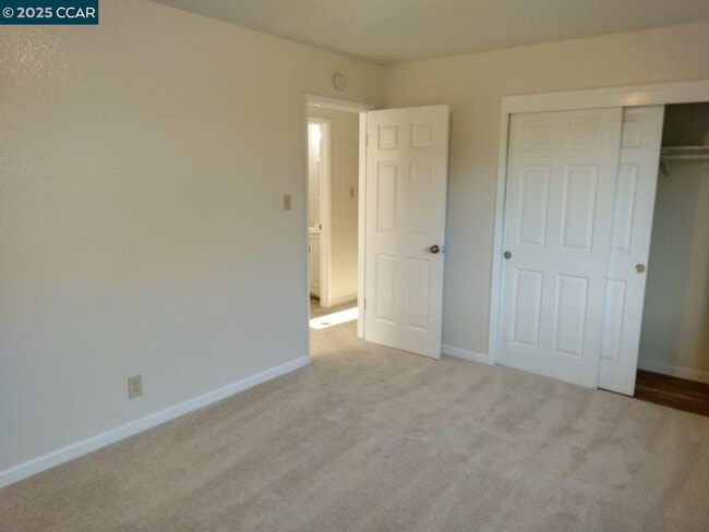 Building Photo - 2121 Stanton Ave