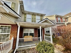 Building Photo - 221 Simba Way