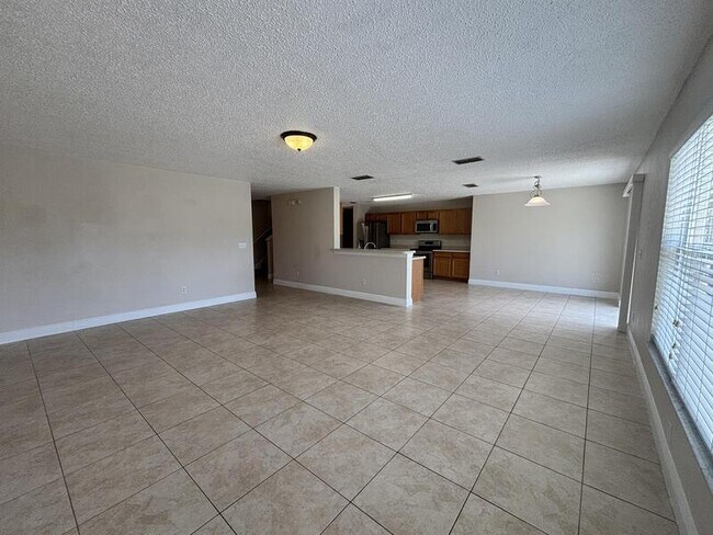 Building Photo - 15133 Moultrie Pointe Rd