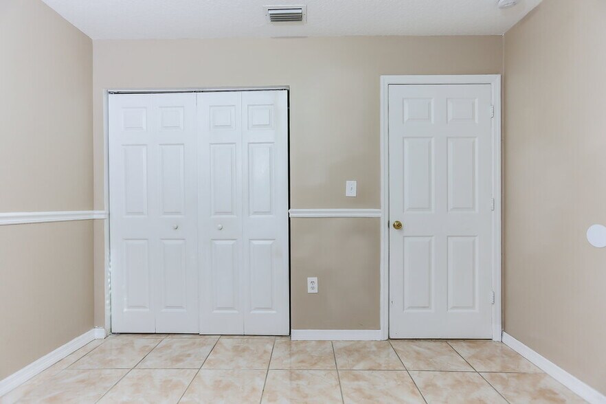 Building Photo - 18081 SW 152nd Ct