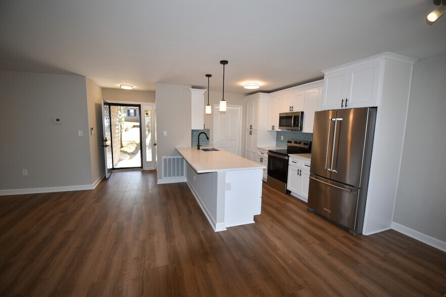 Building Photo - 376 Tall Oaks Trl