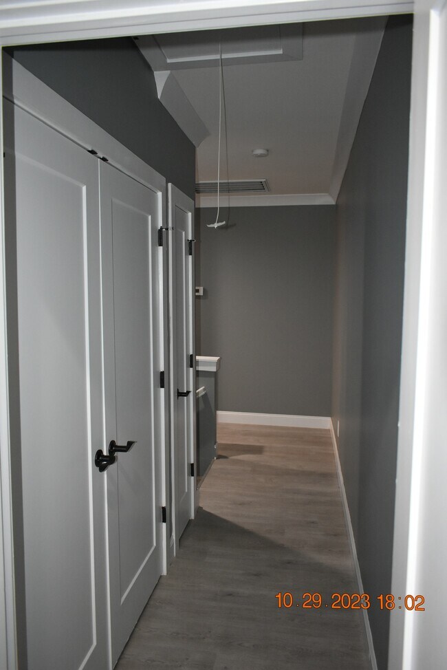 Upper hallway - 1732 Arbor Hills Dr SE