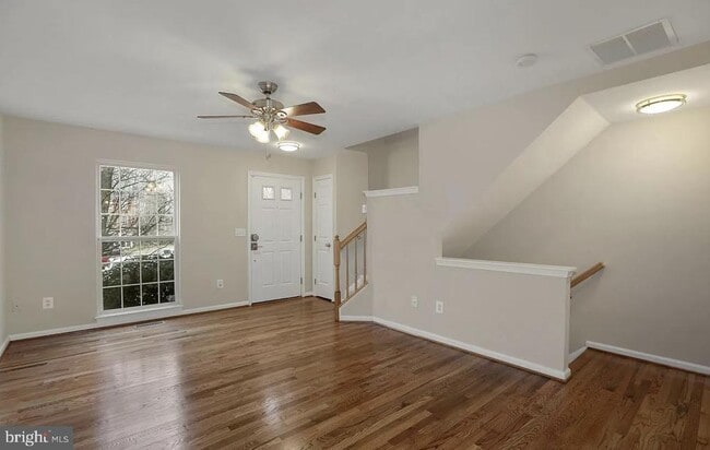 Building Photo - 15592 Three Otters Pl