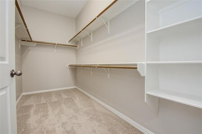 Building Photo - 18015 Darling Point Ct