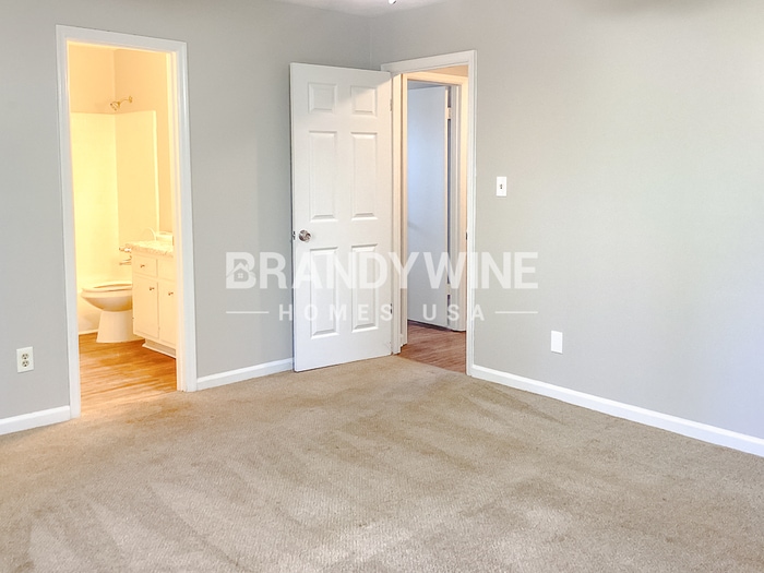 Building Photo - 2248 Emerald Springs Dr