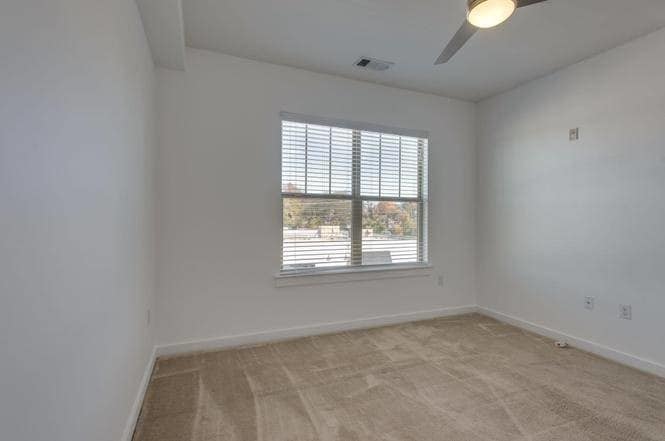 Building Photo - 2197 Nolensville Pike