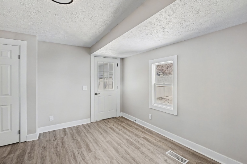 Building Photo - 92 S Clarkson St