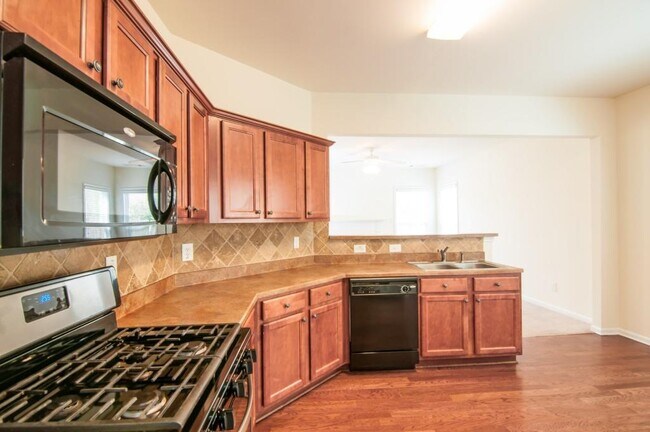 Building Photo - 267 Grenier Terrace NE