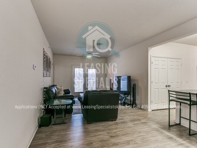 Building Photo - HALF OFF 1ST MONTHS RENT MOVE - IN SPECIAL...