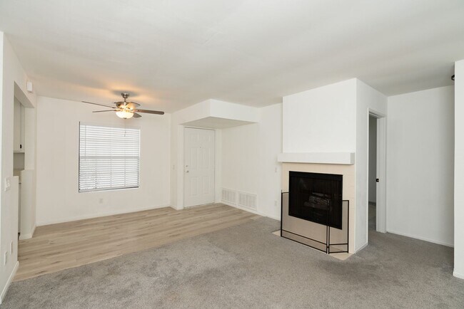 Building Photo - ***RANCHO PENASQUITOS BEST KEPT SECRET 2 B...