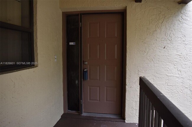 Building Photo - 4459 Carambola Cir S