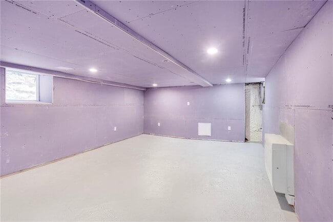 Building Photo - 7307 Florence Ave