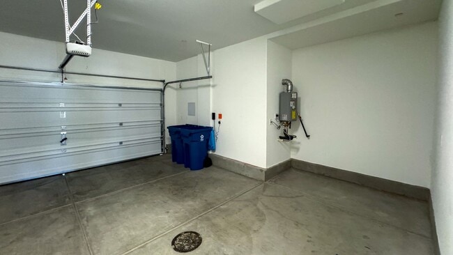 Building Photo - Smart, Stylish & Spacious – A Home That Ha...