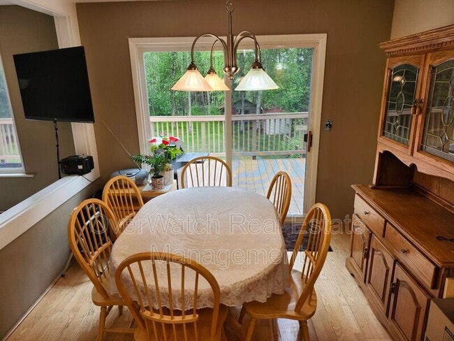 Building Photo - 3890 Caravelle Dr
