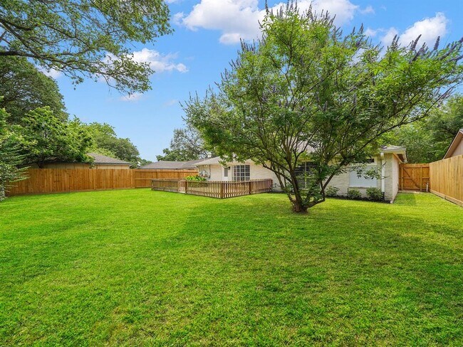 Building Photo - 13546 Wimbledon Dr