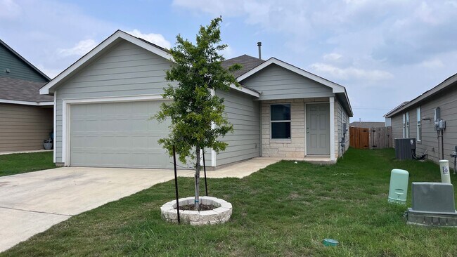 Primary Photo - Move in Ready - Pet Friendly with pet door...