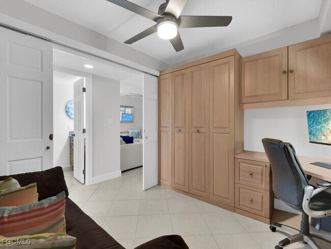 Building Photo - 25730 Hickory Blvd