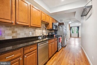 Building Photo - 1359 Florida Ave NE