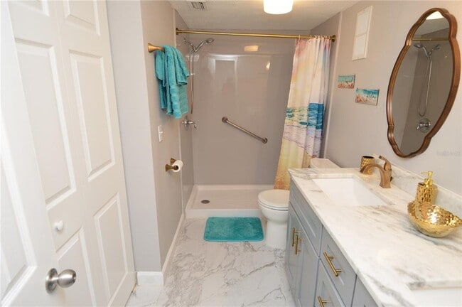 Building Photo - 4908 38th Way S