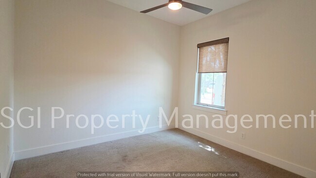 Building Photo - 13222 Bee St