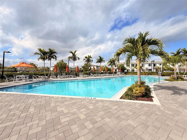 Building Photo - 28706 SW 132nd Ct