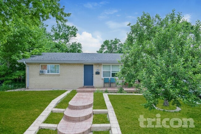 Building Photo - 1952 S Tennyson St