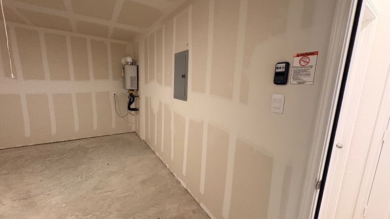 Building Photo - 316 Constanza Trl