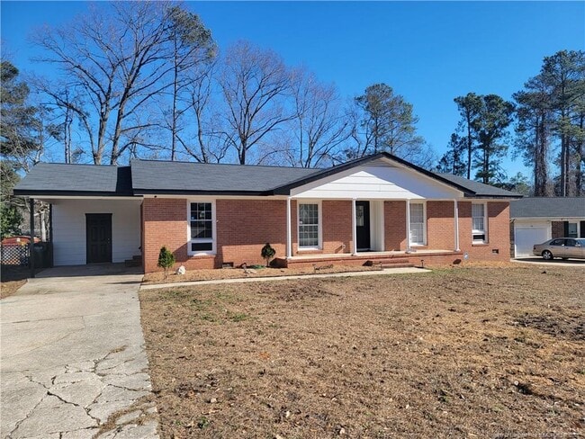 Building Photo - 215 Haverhill Dr