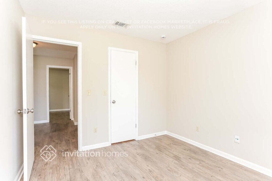 Building Photo - 4378 Morning Dove Dr
