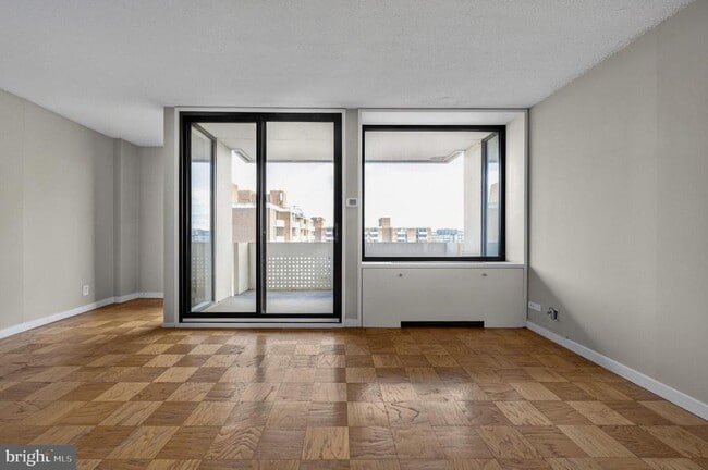 Building Photo - 429 N St SW