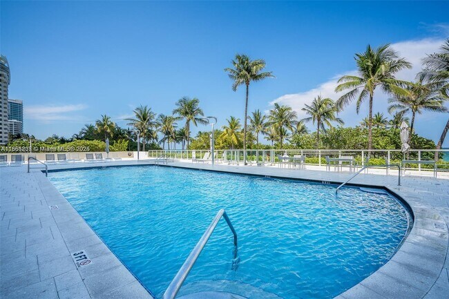 Building Photo - 10185 Collins Ave