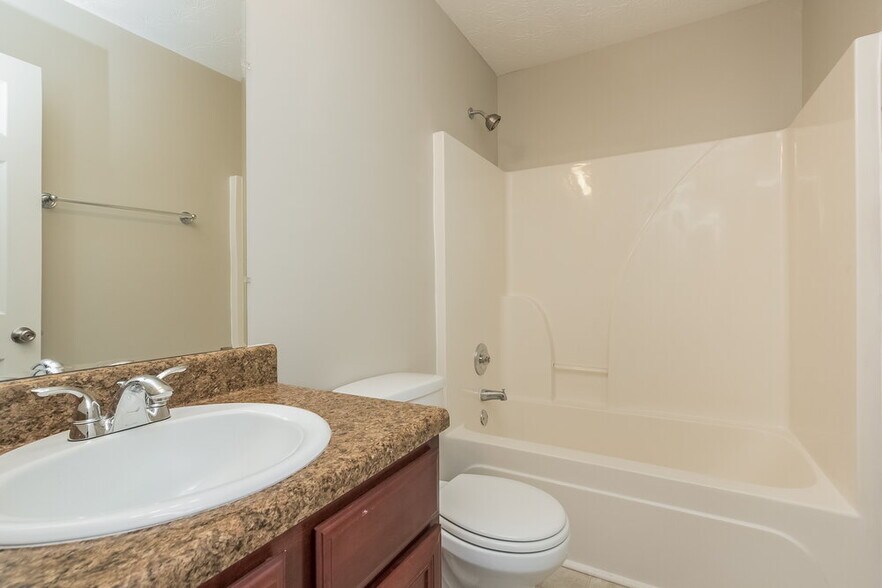 Building Photo - 2235 Corkscrew Way