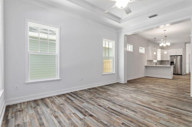 Building Photo - 420 NW 1st St