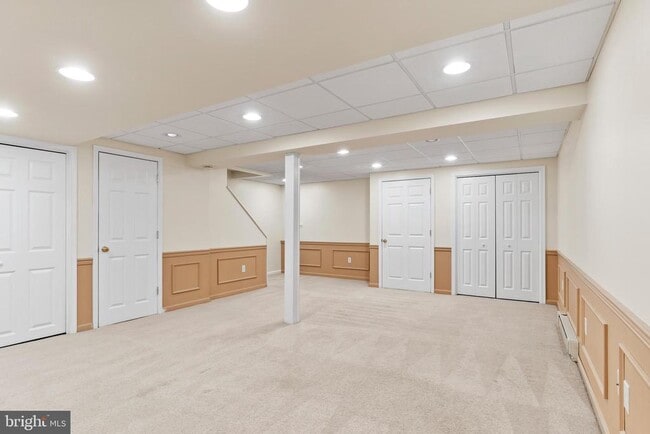 Building Photo - 4111 Nantucket Dr