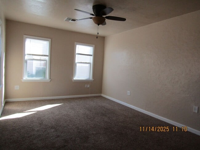 Building Photo - Fields and Dunning Home! Small Pet Negotiable with owner approval!