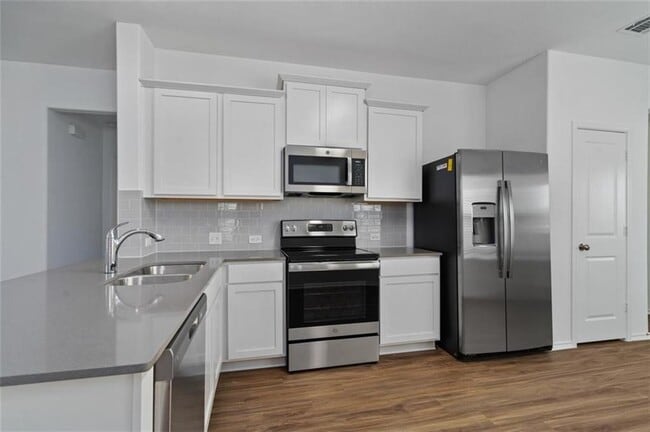 Building Photo - 108 Joe Kidd Ln