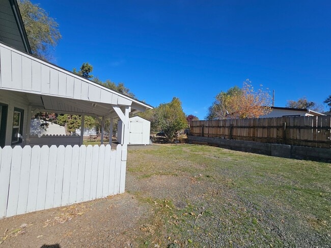 Building Photo - Original 1904 Style Home
